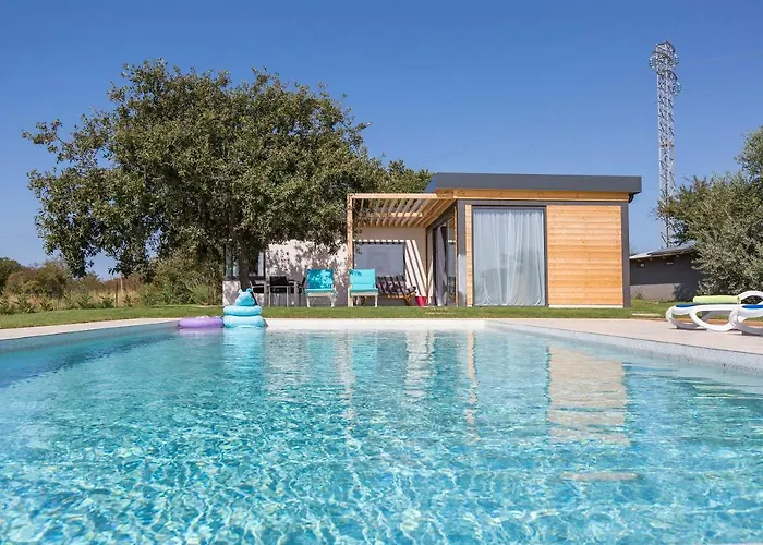 Selfness Holiday home Pomer